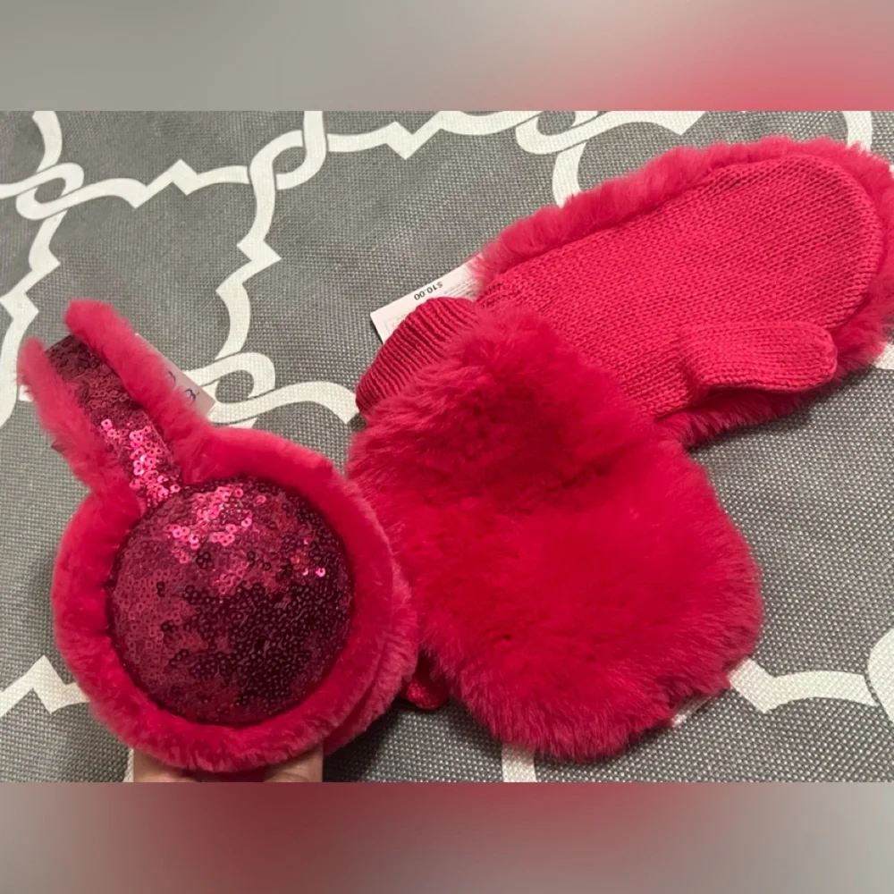 More than Magic - Fluffy Mittons and Earmuffs